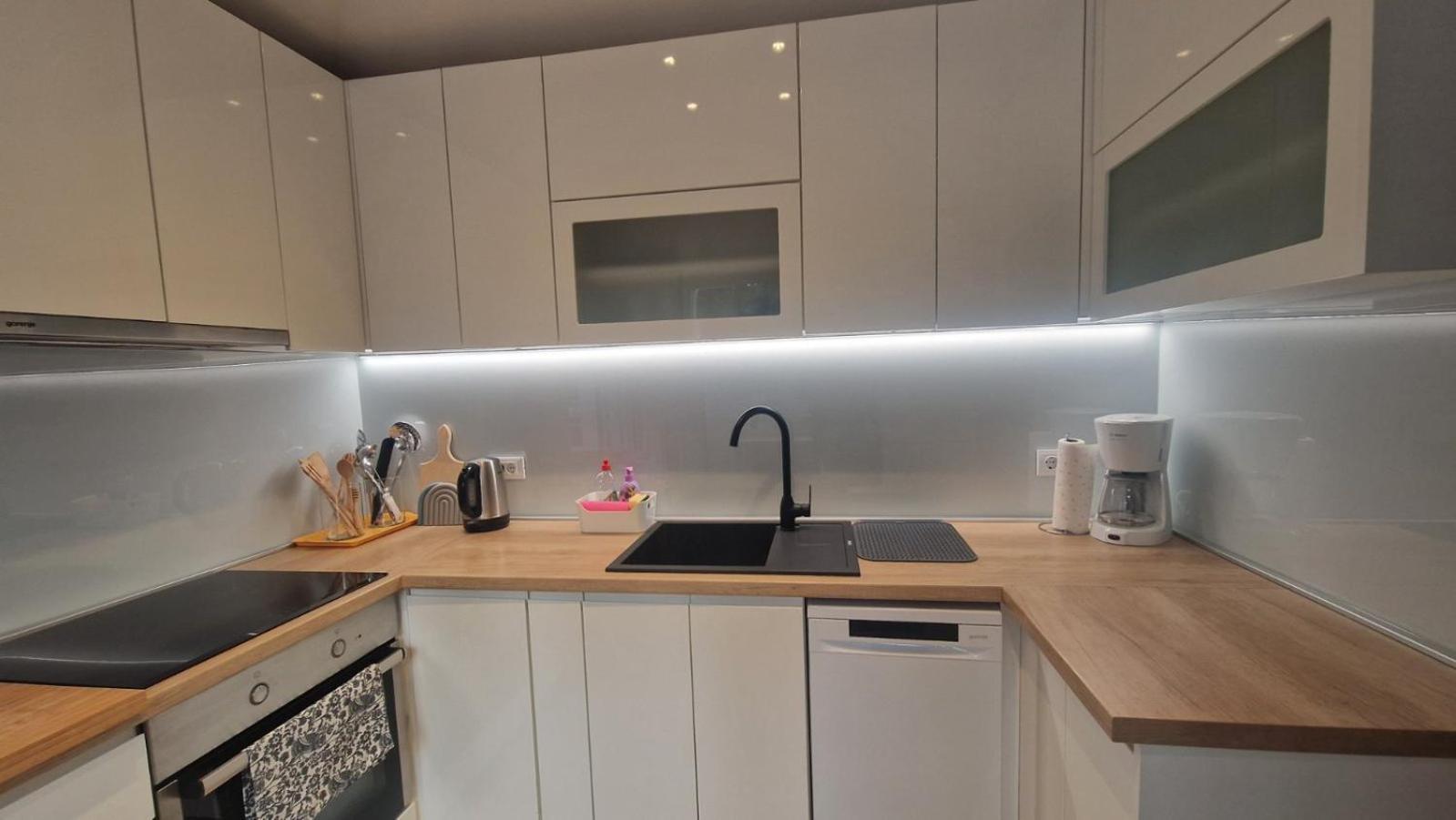 Apartment Mara โอราซัซ ภายนอก รูปภาพ