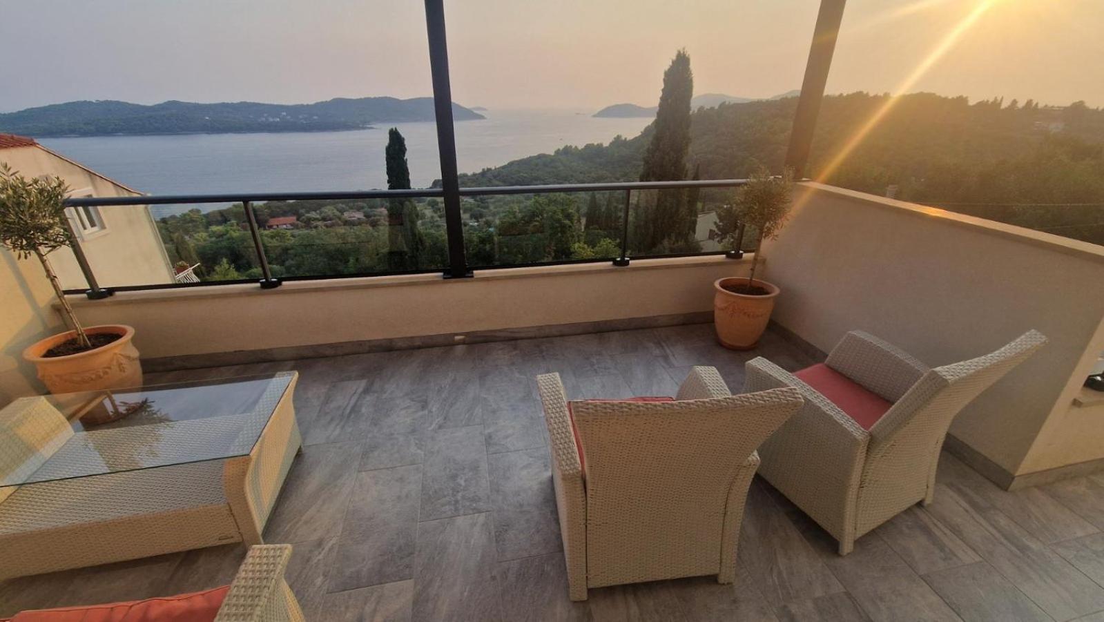 Apartment Mara โอราซัซ ภายนอก รูปภาพ