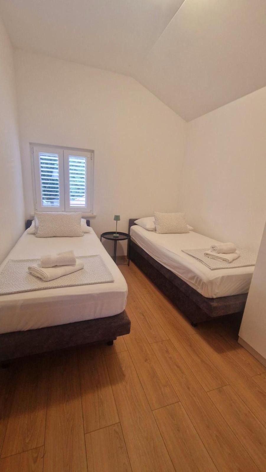 Apartment Mara โอราซัซ ภายนอก รูปภาพ