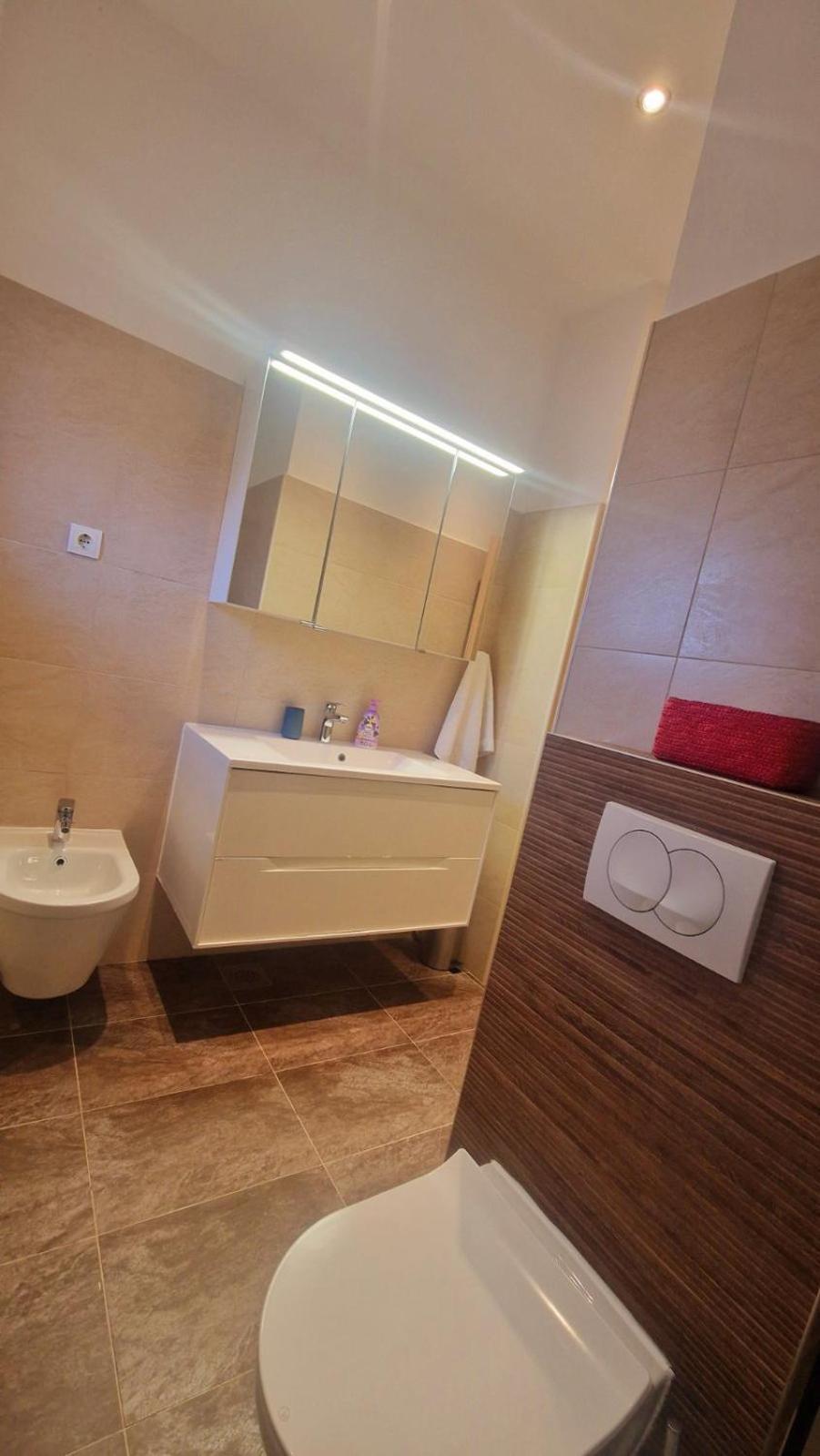 Apartment Mara โอราซัซ ภายนอก รูปภาพ